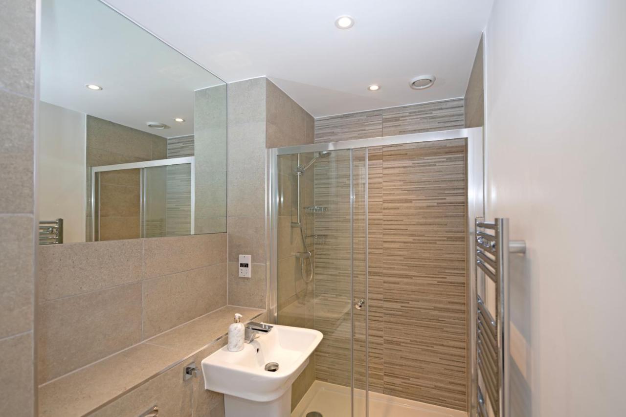 Kew Bridge Penthouse Lägenhet London Exteriör bild